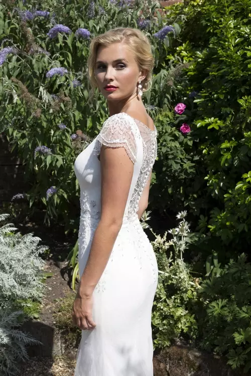 Cap sleeve deals crepe wedding dress